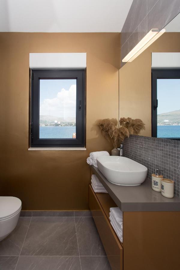 Beachfront House Olbia With Private Parking Trogir Buitenkant foto