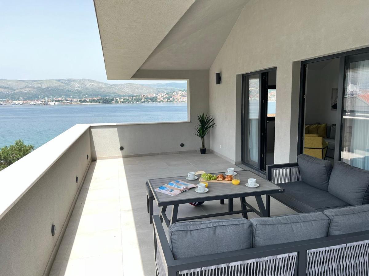 Beachfront House Olbia With Private Parking Trogir Buitenkant foto