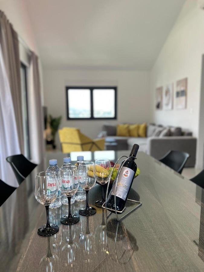 Beachfront House Olbia With Private Parking Trogir Buitenkant foto