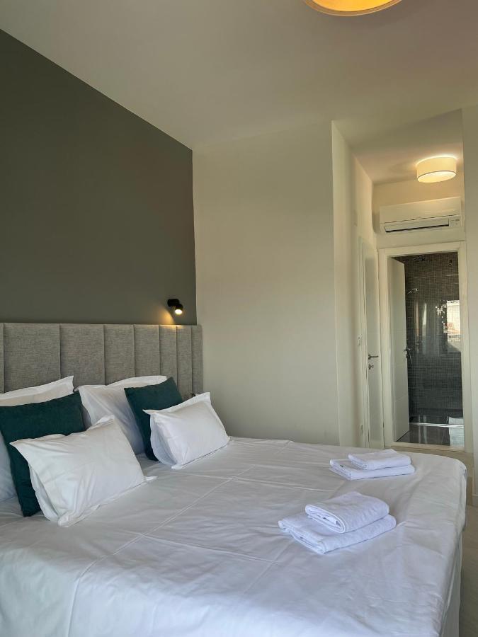 Beachfront House Olbia With Private Parking Trogir Buitenkant foto